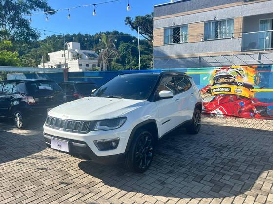 JEEP COMPASS 2.0 16V DIESEL S 4X4 AUTOMÁTICO JEEP COMPASS 2.0 16V DIESEL S 4X4 AUTOMÁTICO